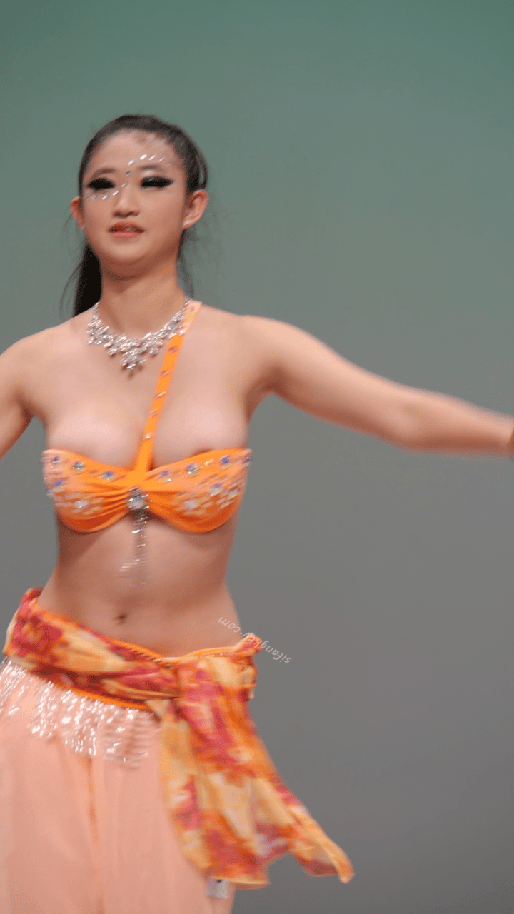 好看的动态图(续三百六十八) - 情色靓影