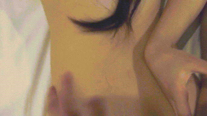 【線上x8】25歲舞蹈老師完美露臉～床上非常配合～很淫蕩