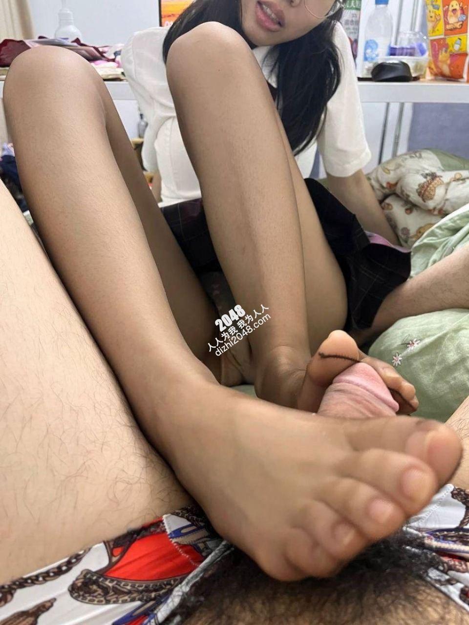 被包养的学生妹 [23P]
