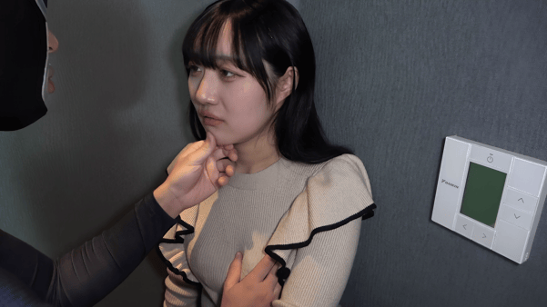 美丽花酱高潮不断的内射性爱直至大量颜射【21P】