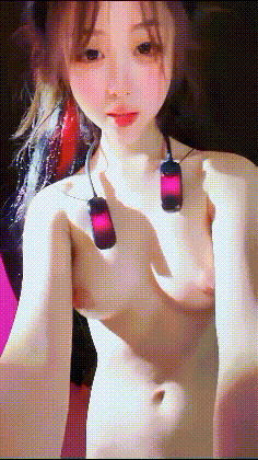 火爆抖音裸舞_丝袜诱惑 跳蛋道具_喷水【15P】